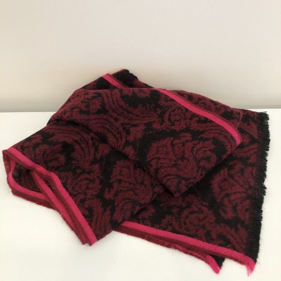 EUC - Burgundy/Black Scarf or Wrap w/Hot Pink Trim - Picture 4 of 5
